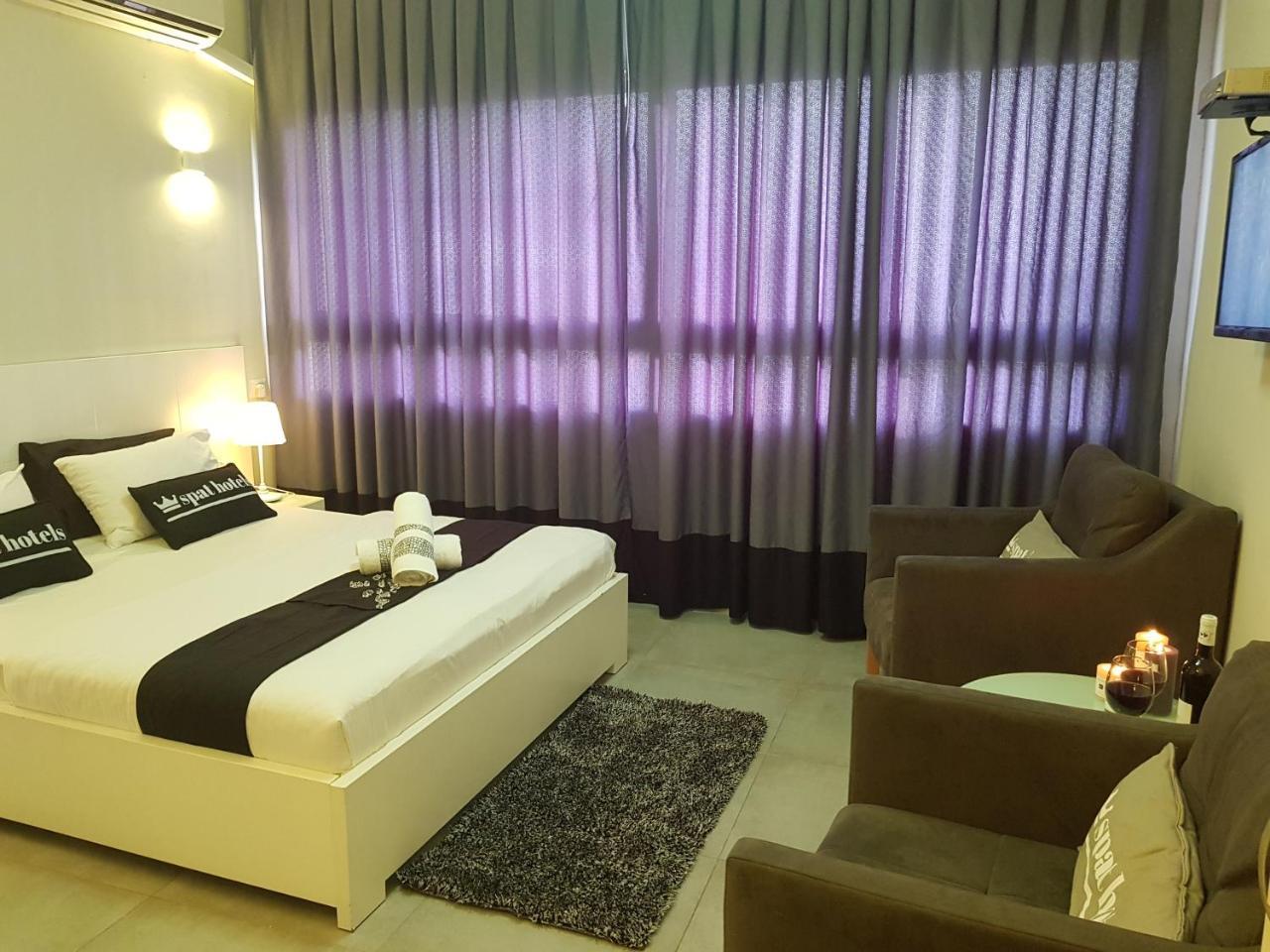 Spat Hotel Ашдод Экстерьер фото