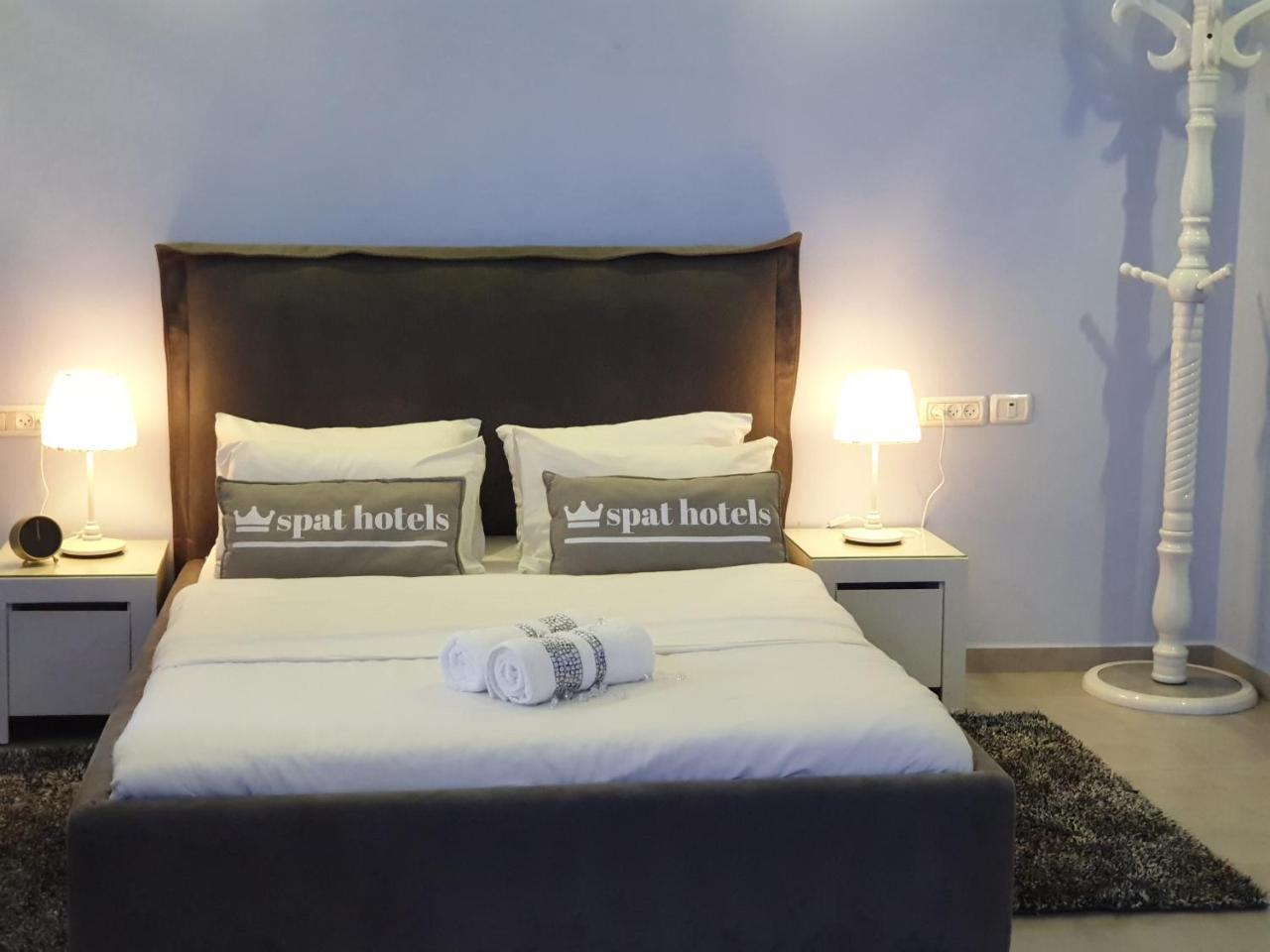 Spat Hotel Ашдод Экстерьер фото